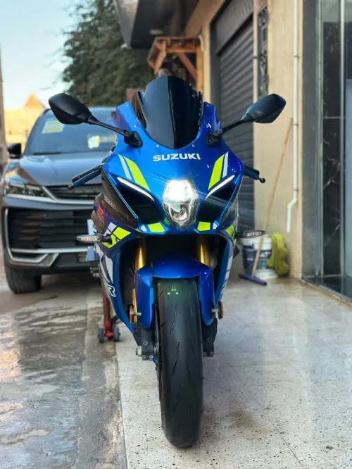 Suzuki 123 2019