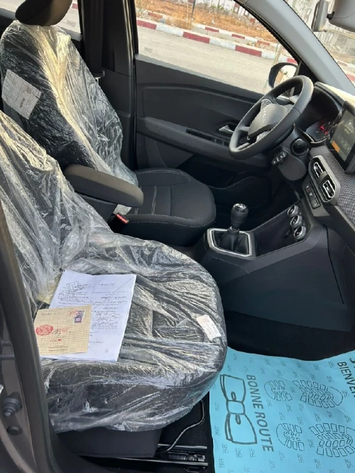 Dacia Logan 2025 Extr