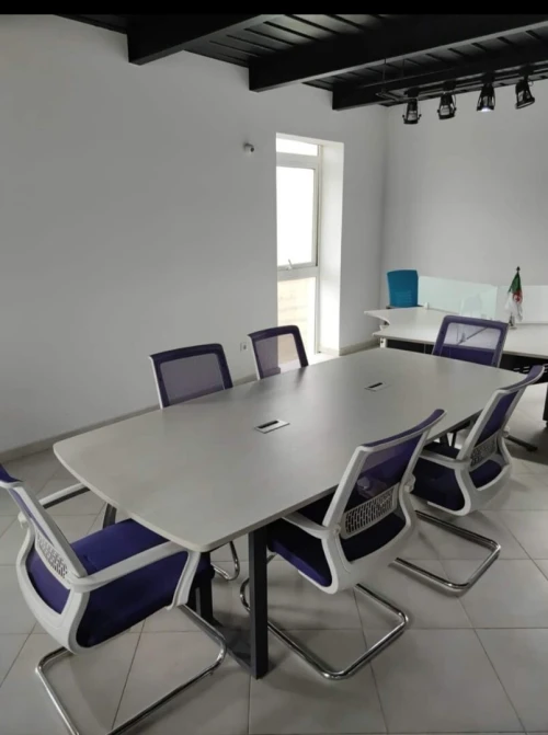 Table de réunion