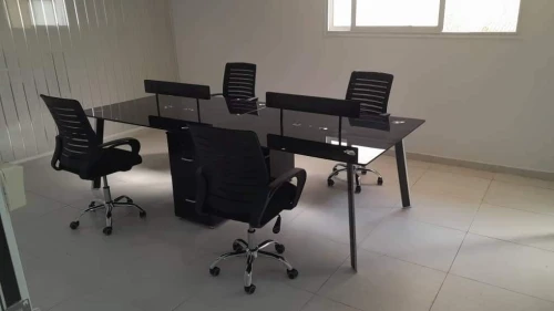 Table de réunion