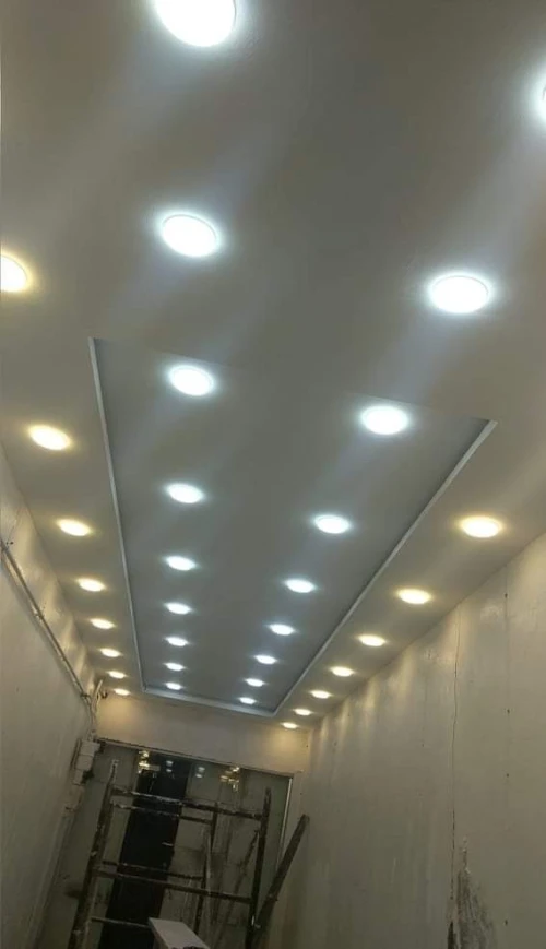 placo platre. Decoration electricien. Pentur