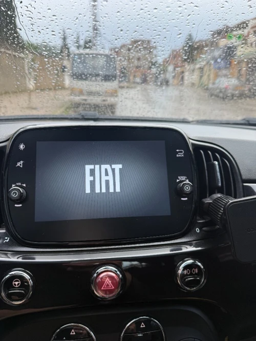 Fiat 500 2023 CLUB