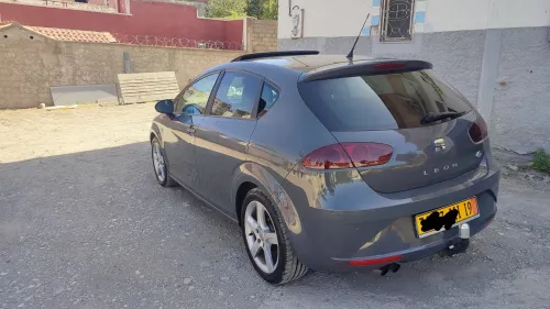Seat Leon 2011 Fully