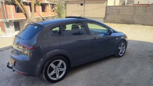 Seat Leon 2011 Fully