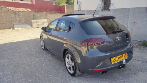 Seat Leon 2011 Fully