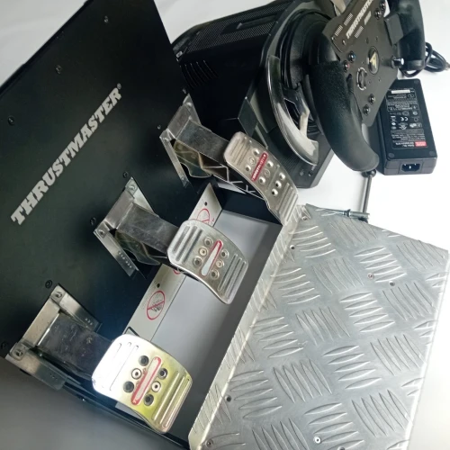 Thrustmaster T500