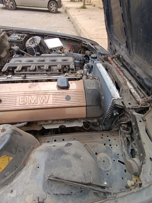BMW Série 3 1991 