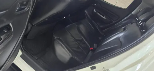 Mitsubishi L200 2022 Doube cabine Evolution