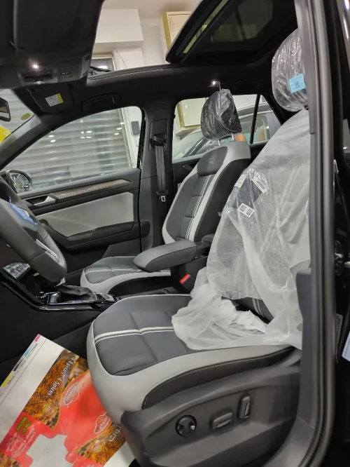 Volkswagen T-Roc 2026 R- Line Edition 