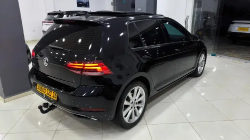 Volkswagen Golf 7 2021 Confortline