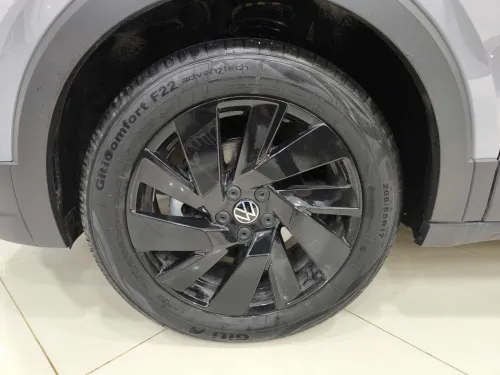 Volkswagen Tahru 2025 XR TURBO