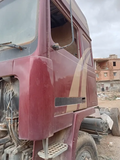 فولفو F12 1983