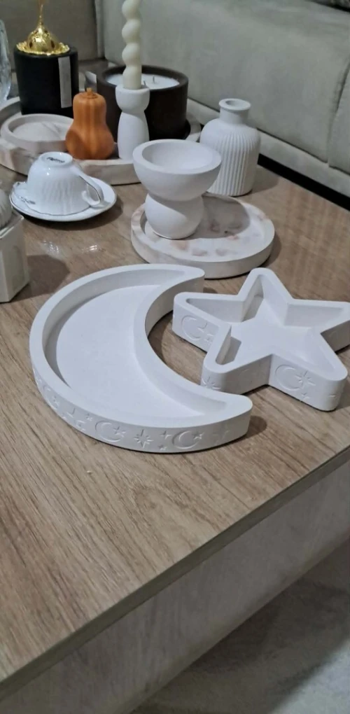 Concrete decoration