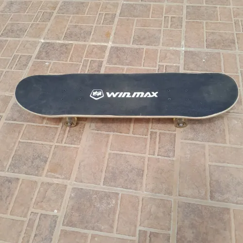 Skateboard