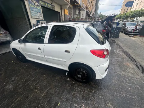 Peugeot 206 Plus 2011 206 plus