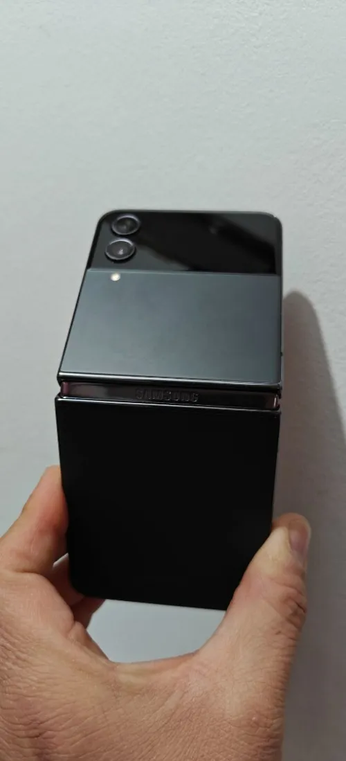 Galaxy zflip4 zflip3 Zflip4