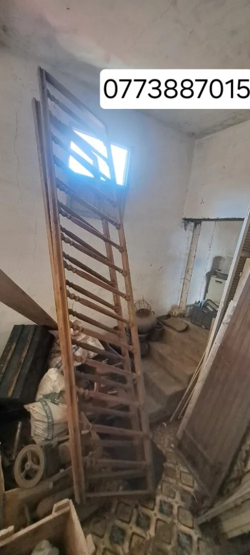 Support escaliers en bois 