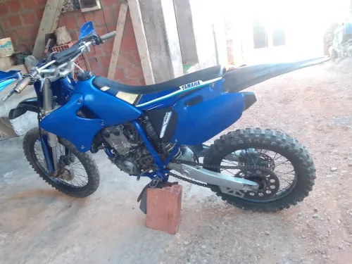 Yamaha Cross 