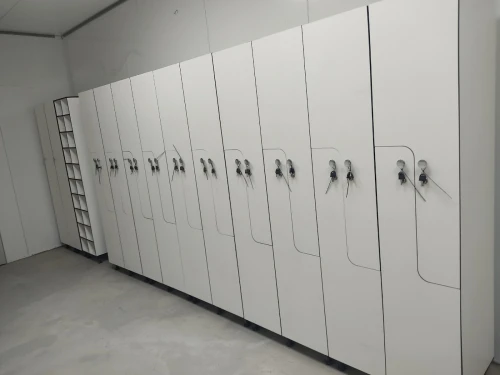 Casier vestiaire en HPL 