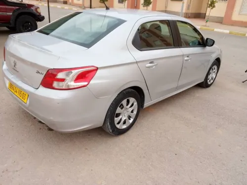 Peugeot 301 2015 Active