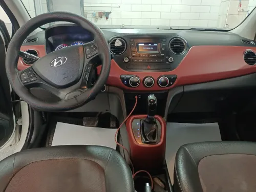 Hyundai Grand i10 Sedan 2019 DZ GLS 