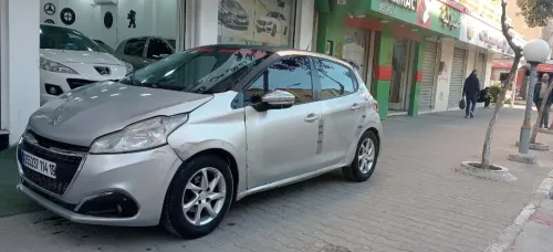 Peugeot 208 2014 Active