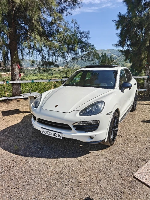 Porsche Cayenne 2012 Cayenne