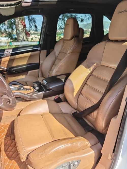 Porsche Cayenne 2012 Cayenne
