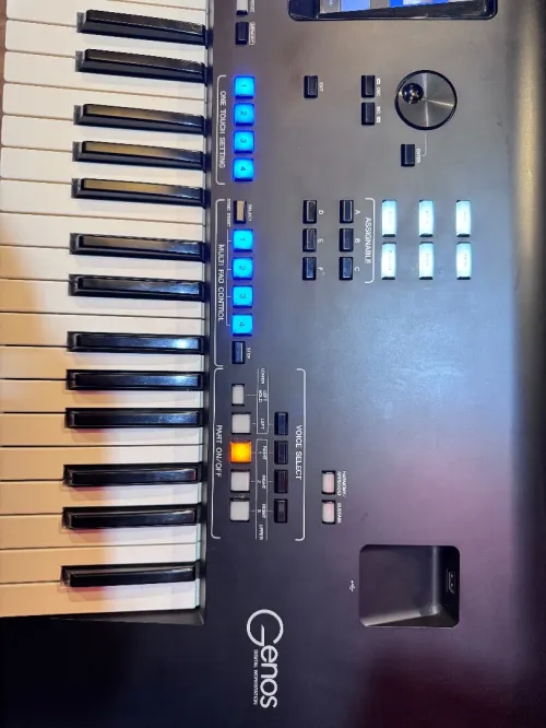 Yamaha genos