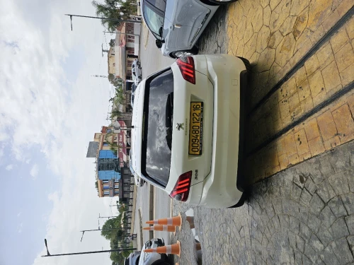 Location de voiture BM Automobile