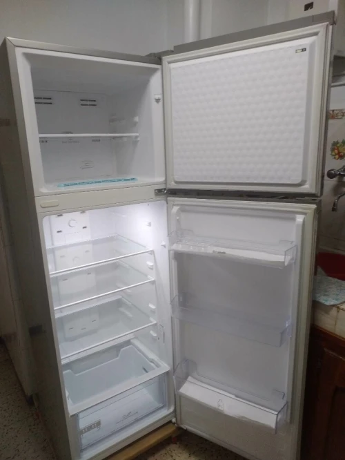 Réfrigérateur Brandt 440L No Frost inox