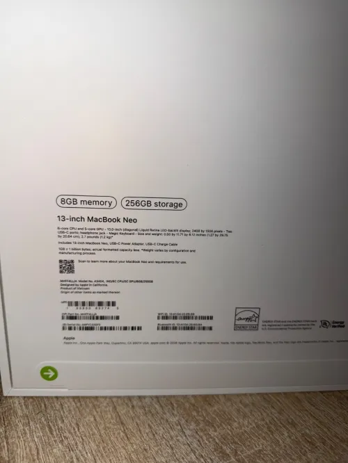 MacBook NEO