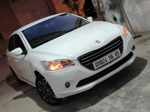 Peugeot 301 2016 Allure