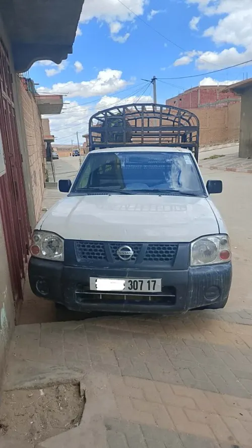 Nissan Pickup 2007 Pickup 14