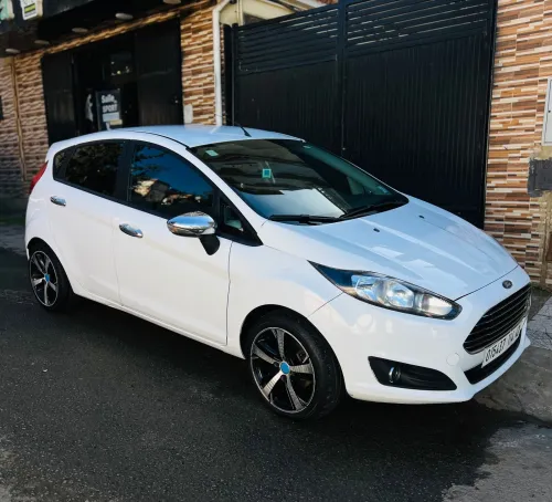 Ford Fiesta 2014 Trend Look