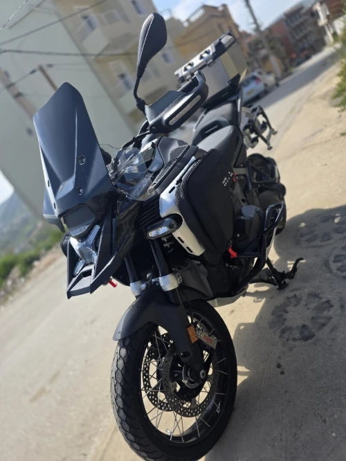 Bmw gs 1300 Bmw gs 1300 2025