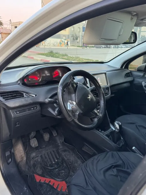 Peugeot 208 2014 Allure
