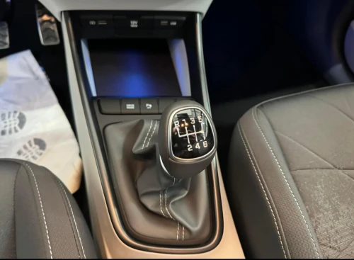 Hyundai bayon 2023 creative