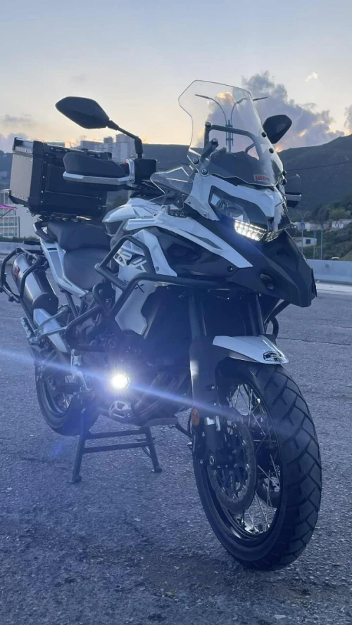 Benelli Trk 502x 