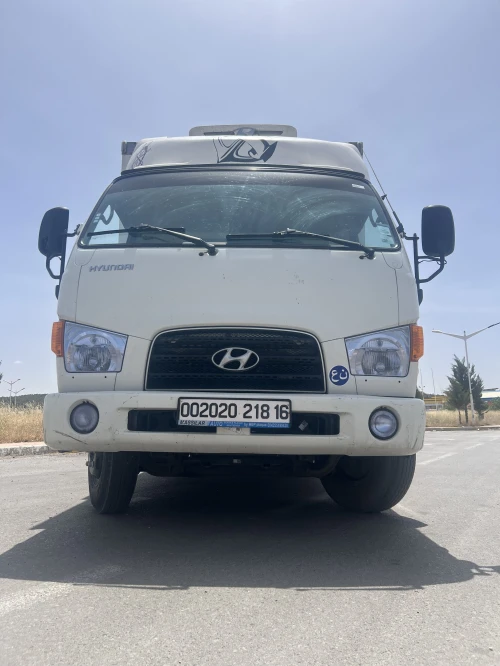 Hyundai Hd 78 frigo 