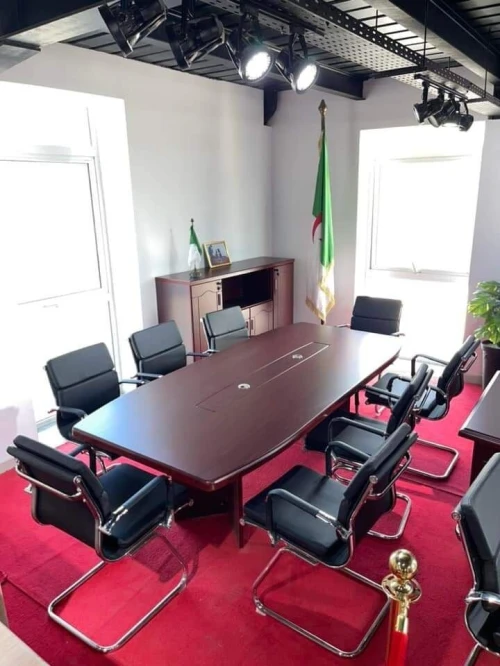 Tables de réunion professionnelles