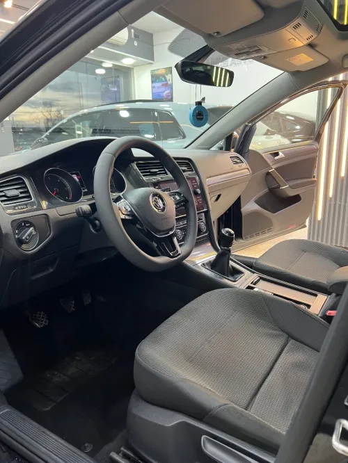 Volkswagen Golf 7 2017 Confortline