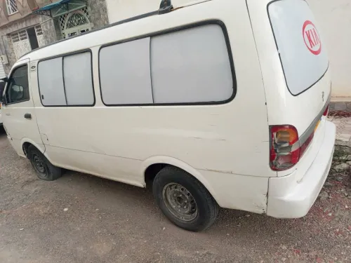 Kia Pregio 2003