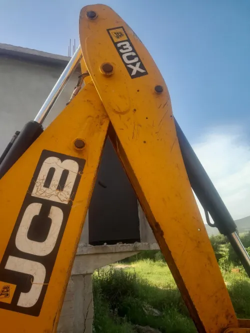 JCB 3CX 2012