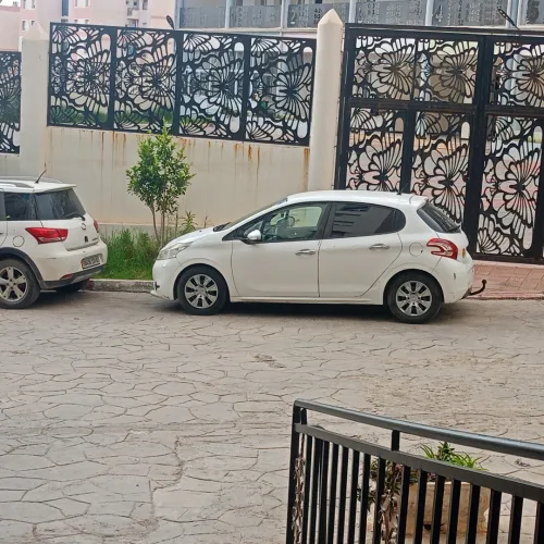 Peugeot 208 2012 208