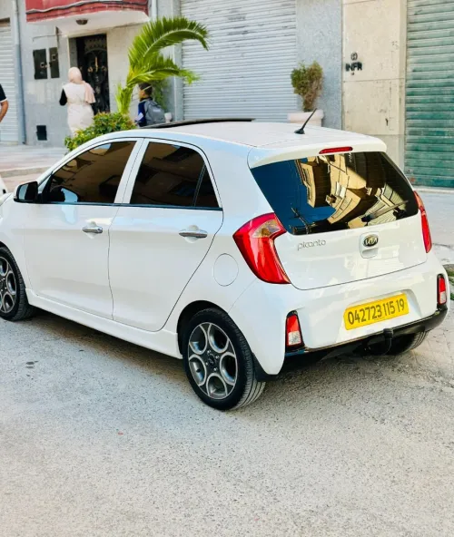 Kia Picanto 2015 Robo