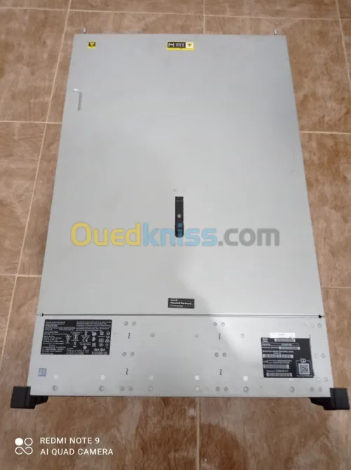 Serveur HPE DL380 gen 10 processeur gold 6132 (14 cores et 28 Threads)