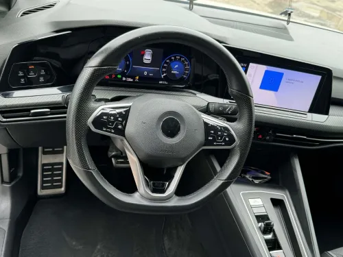 Volkswagen Golf 8 2021 R-Line