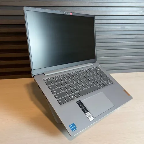 Lenovo IdeaPad 14 Intel Pentium Silver N6000 4 Go 128 Go