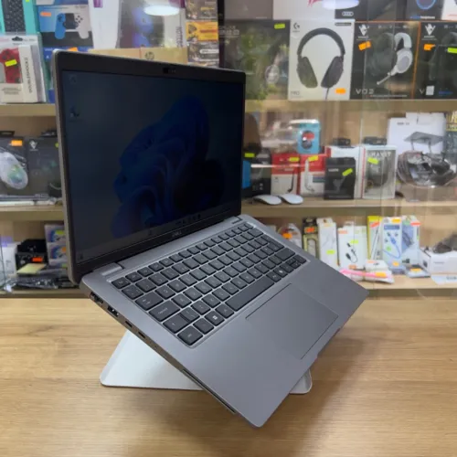 DELL LATITUDE 5450 ultra 5 16GB 512 SSD 